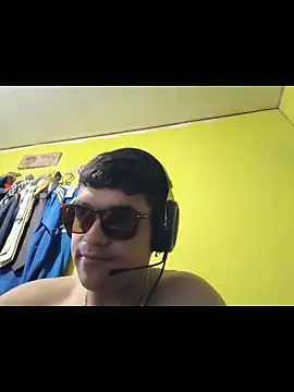 Snapshot of juanfritaa21 chatting on October 23, 2:59 am juanfritaa21 online show from October 23, 2:59 am