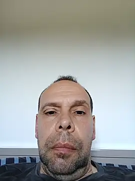 calofarru online show from May 22, 2:00 pm