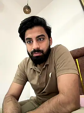 hottestboy03 online show from November 18, 5:00 am