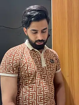 hottestboy03 online show from May 30, 11:43 am