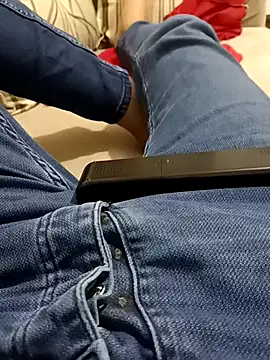 Snapshot of OGUZOZAN chatting on September 10, 6:39 pm OGUZOZAN online show from September 10, 6:39 pm