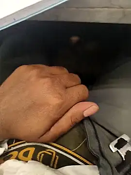 hotboy43339 online show from November 20, 10:03 am