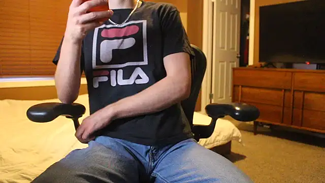 jjjjjfive online show from June 6, 3:56 am