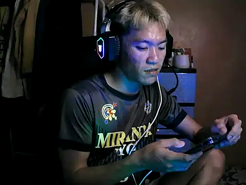 Riiichie wilCumm online show from November 17, 3:48 pm