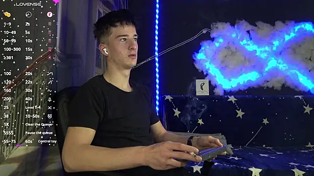 SirReed online show from December 3, 3:56 am