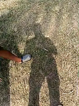 nughtytommy01 online show from December 17, 6:09 am