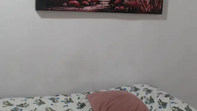 alice julls online show from October 7, 9:52 pm