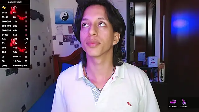 DannyPhantom555 online show from March 11, 7:21 pm