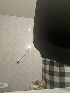 gigolobcn online show from December 15, 10:45 am