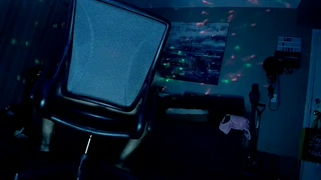 LeeCox online show from February 9, 10:20 am