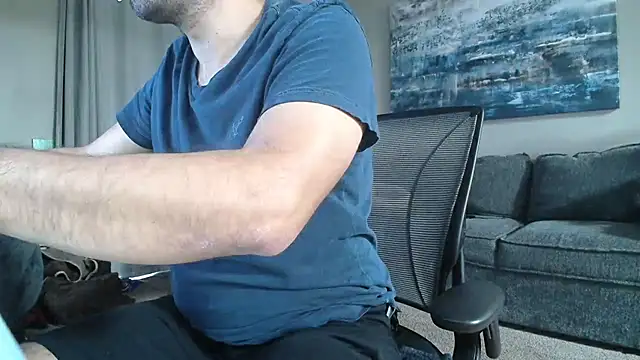 LeeCox online show from March 18, 8:26 pm