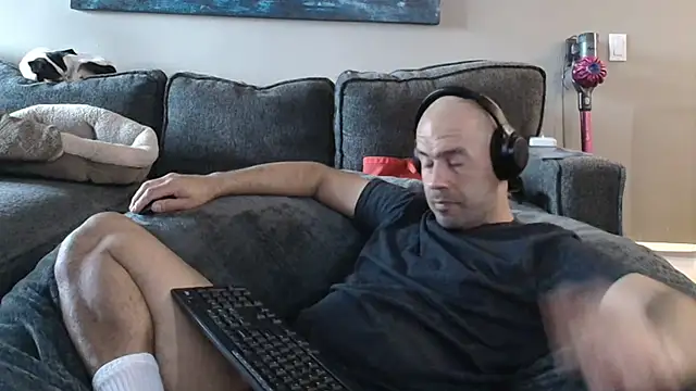 LeeCox online show from February 4, 5:55 pm