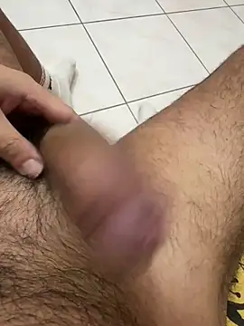 Snapshot of DRN2000 chatting on October 28, 2:41 pm DRN2000 online show from October 28, 2:41 pm