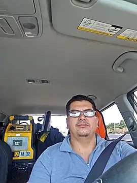 Snapshot of lucho8690 chatting on October 9, 4:23 pm lucho8690 online show from October 9, 4:23 pm