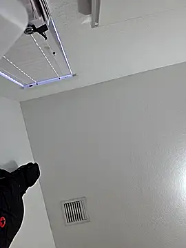 Snapshot of lucho8690 chatting on October 1, 11:58 am lucho8690 online show from October 1, 11:58 am