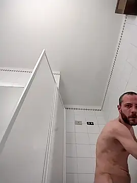 Baldassarre1990 online show from November 7, 10:46 pm