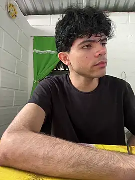 Axel-Mejia online show from March 20, 7:40 pm