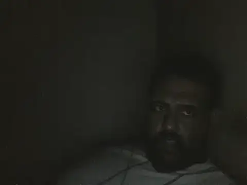 elpoop7305 online show from June 2, 12:44 am
