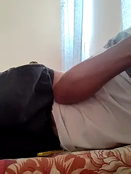 INTERNATIONAL0001 online show from November 2, 8:07 am