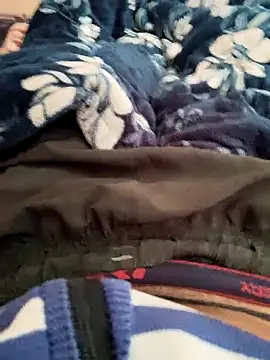 INTERNATIONAL0001 online show from December 2, 4:15 am