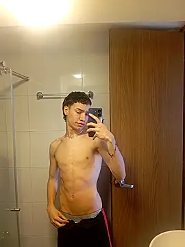 brooklyn 777 online show from April 3, 3:53 pm