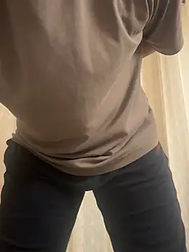 bigbumboy online show from July 4, 11:24 am