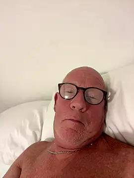 Snapshot of philefc chatting on September 29, 11:22 pm philefc online show from September 29, 11:22 pm