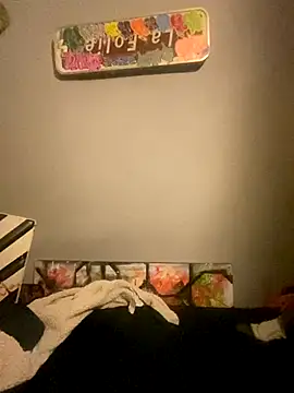 3615-ULLA online show from January 6, 7:40 pm