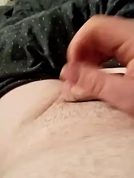 Anonimek942 online show from October 31, 6:33 pm