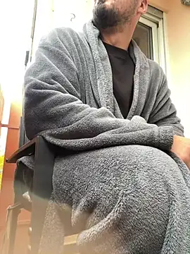 imooLoov online show from November 6, 8:50 am