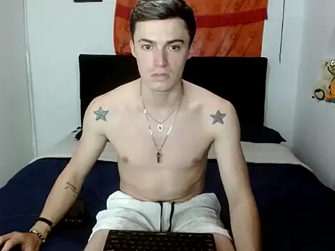 Snapshot of Ken_bigcock77 chatting on September 24, 4:23 am Ken bigcock77 online show from September 24, 4:23 am