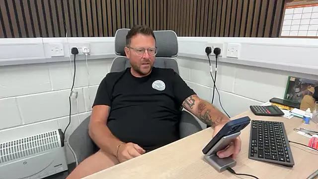 bilf1978 online show from July 16, 6:42 am