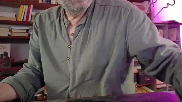 yvanbonar online show from October 25, 2:41 pm