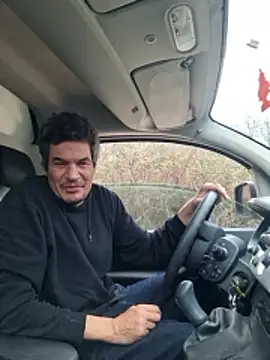 twitshe online show from February 19, 3:41 pm