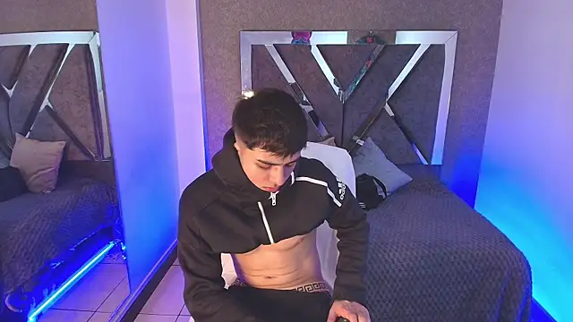 Snapshot of lian_fooox chatting on September 11, 6:12 am lian fooox online show from September 11, 6:12 am