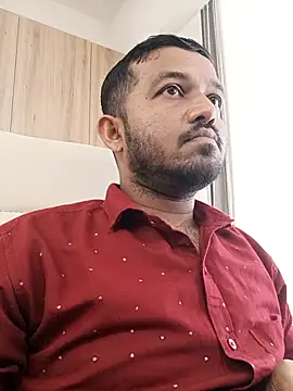 VJ17 online show from October 8, 6:40 am