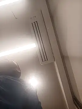 VJ17 online show from September 12, 7:41 am