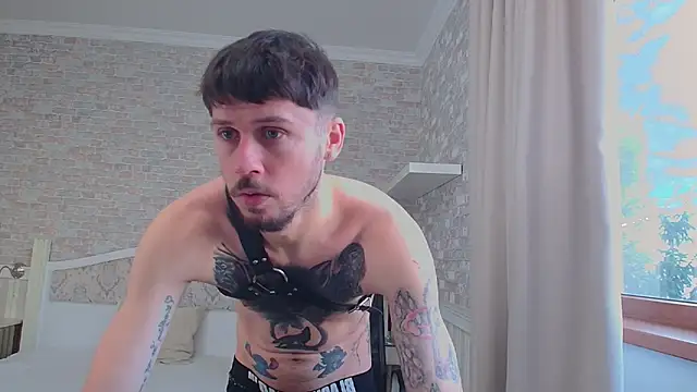 JonahShaw online show from October 10, 5:23 am