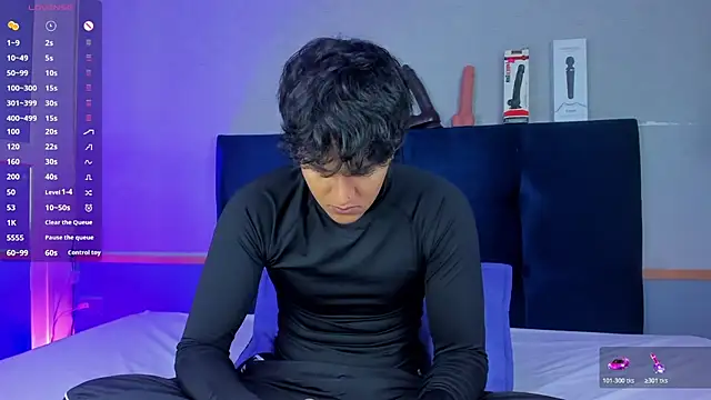 Leo Savage  online show from November 14, 3:53 am