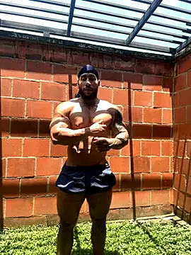 Snapshot of Andrew_Johnnson chatting on October 7, 4:33 pm Andrew Johnnson online show from October 7, 4:33 pm