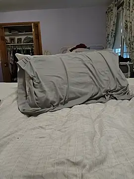 Chiligrande6969 online show from October 10, 9:18 pm