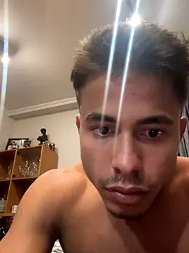 Snapshot of playboy_Alex chatting on October 23, 8:01 pm playboy Alex online show from October 23, 8:01 pm