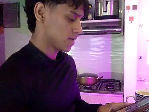 ZYZZ1312 online show from January 7, 7:41 pm