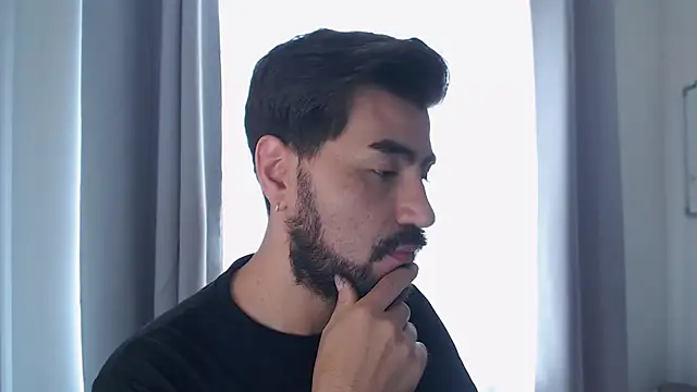 ThomassBrooks online show from March 30, 4:41 pm