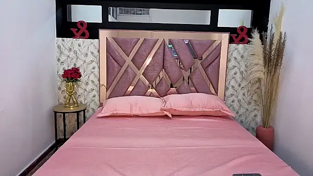 mysterius boy online show from December 2, 8:34 pm