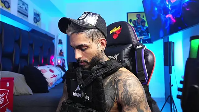 logan hugh8 online show from February 25, 6:25 am