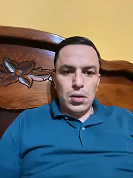RodrigoOli628 online show from October 23, 2:37 am