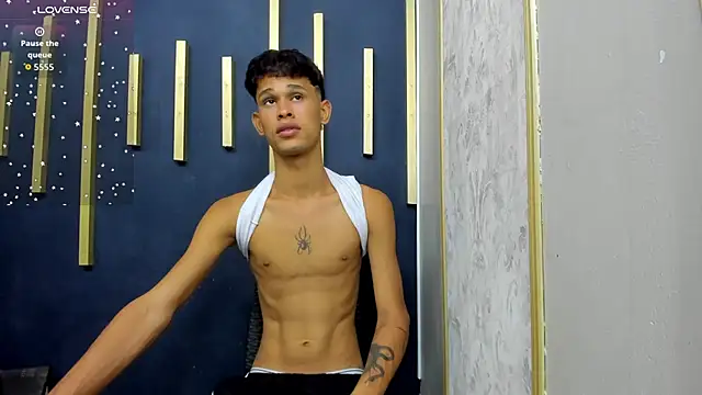 Snapshot of Just_D4v7 chatting on October 11, 7:40 pm Just D4v7 online show from October 11, 7:40 pm