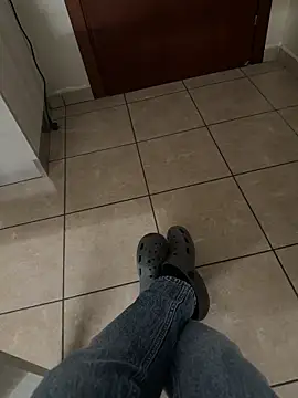 maialexte online show from December 13, 11:00 pm