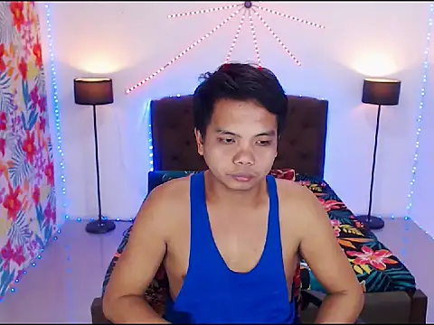 XExtraServiceManX online show from February 23, 2:52 pm